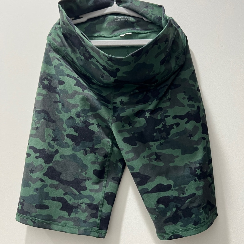 Fabletics Green Camouflage Leggings